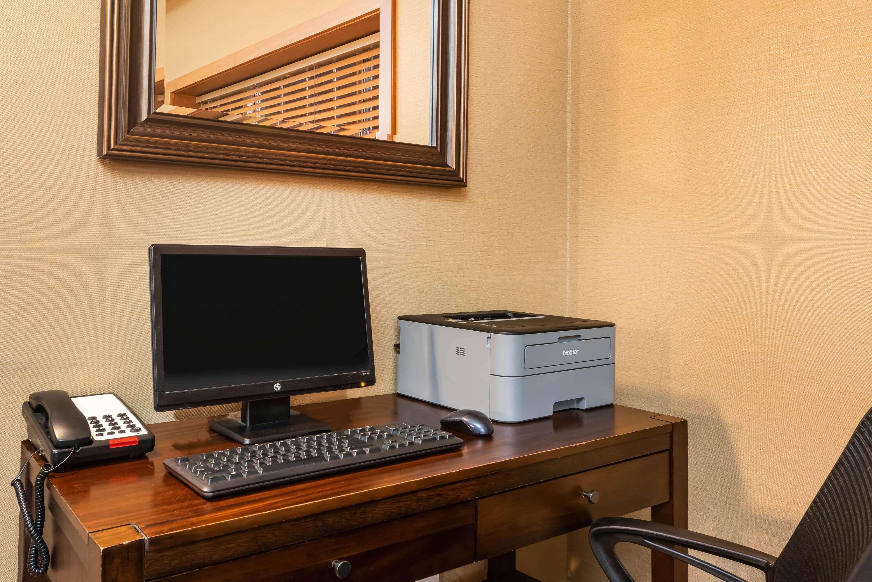 La Quinta By Wyndham Portland Airport Hotel Luaran gambar