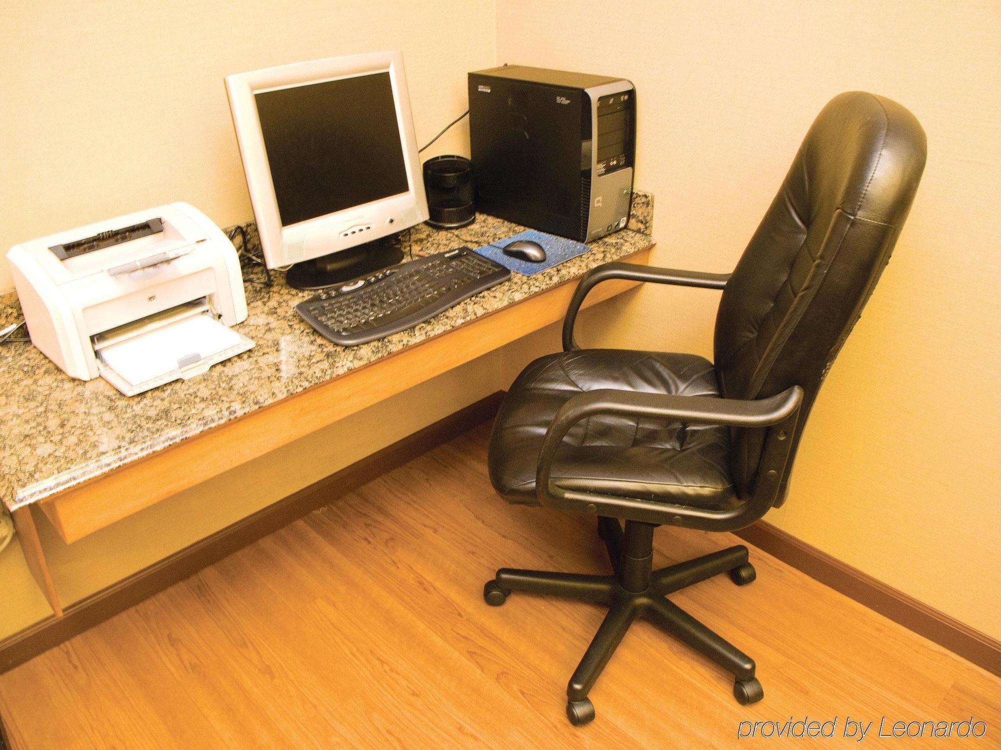 La Quinta By Wyndham Portland Airport Hotel Kemudahan gambar